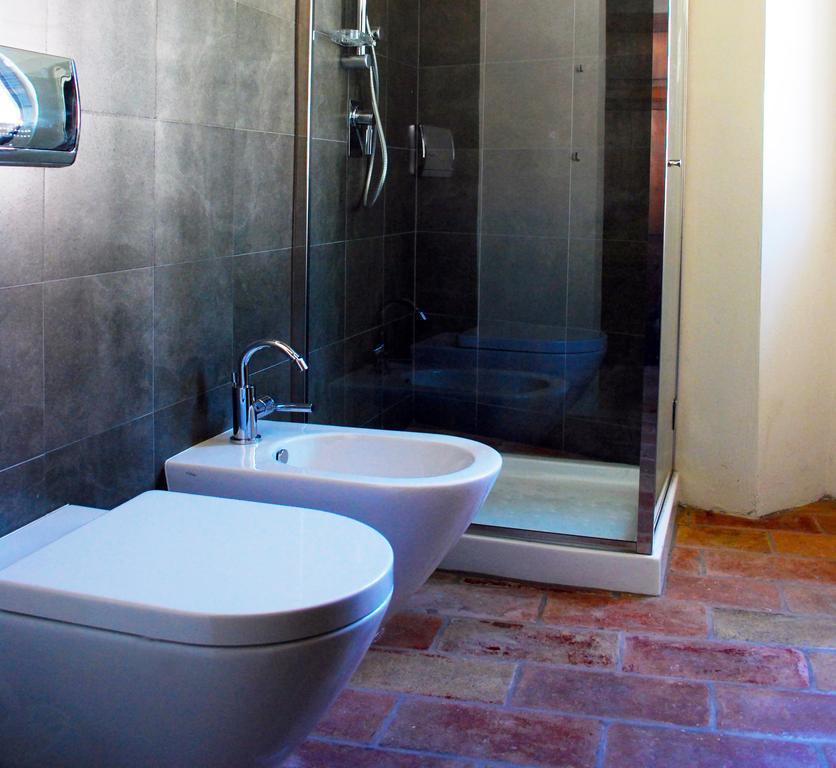 Camera Con Vista Fossombrone Quarto foto