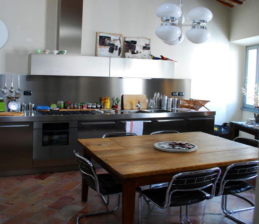 Camera Con Vista Fossombrone Exterior foto